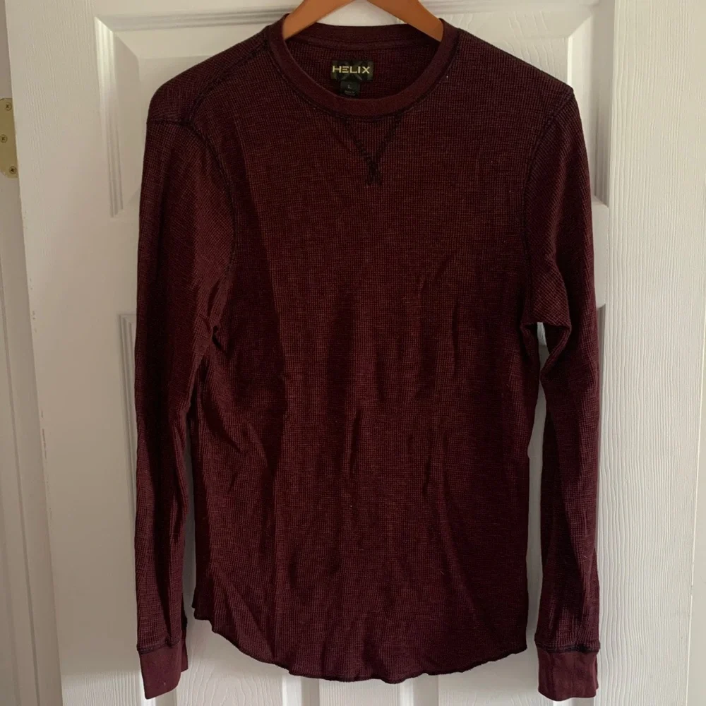 Helix Men's Maroon Long Sleeve Tee - Picture 1 of 1